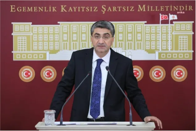 DEVA PARTİLİ EKMEN, TURİZM BAKANI’NA MERSİN’İ ANLATTI: “Mersin unutulmuş, ihmal edilmiş, yok sayılmıştır”