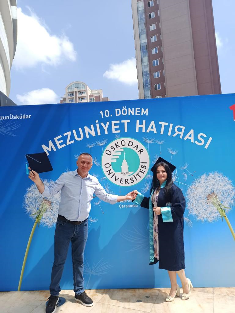 42 yaşında Üsküdar Üniversitesinde 3 program bitirdi