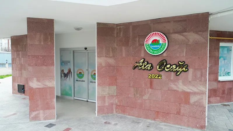 BAŞKAN DEMİRTAŞ ATA OCAĞI YAŞLI BÜYÜKLERİMİZ İÇİN HUZURUN HUZUR BULACAĞI BİR YAPI