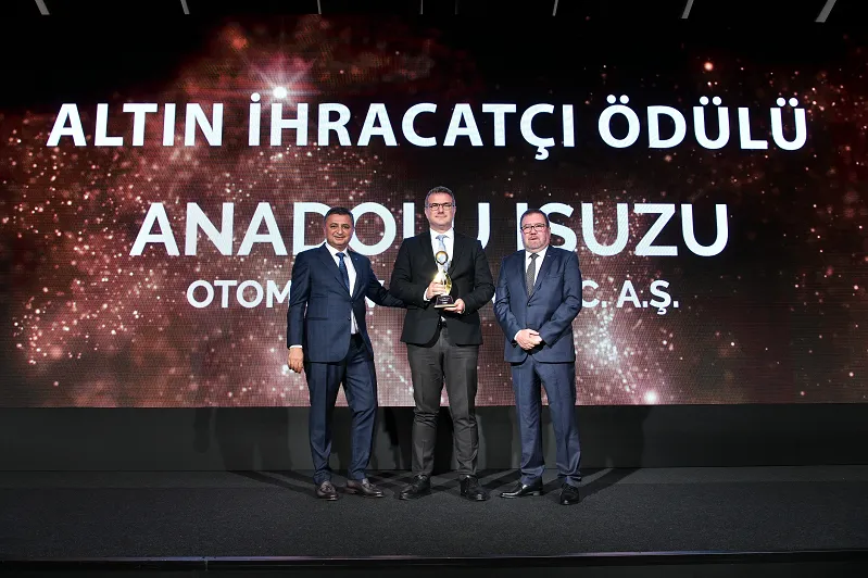 Anadolu Isuzu’ya Uludağ Otomotiv Endüstrisi İhracatçıları Birliği’nden “İhracat Başarı Ödülü” 