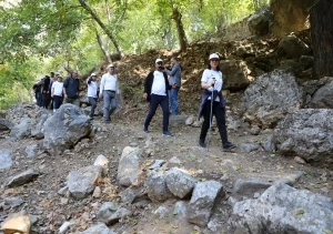 Dicle Değirmenli Mahallesi’nde doğa yürüyüşü