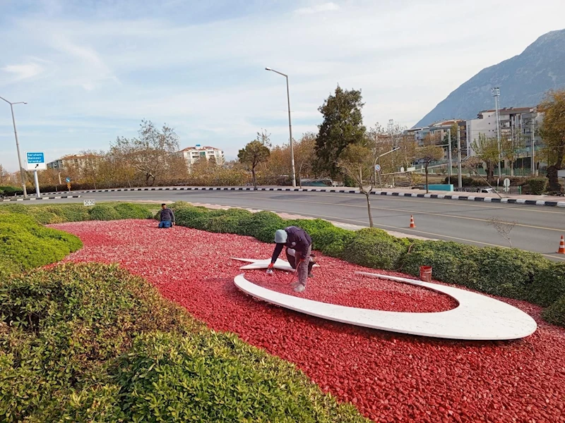 Büyükşehir, Peyzaj Çalışmalarıyla Şehir Güzelliğini Artırıyor