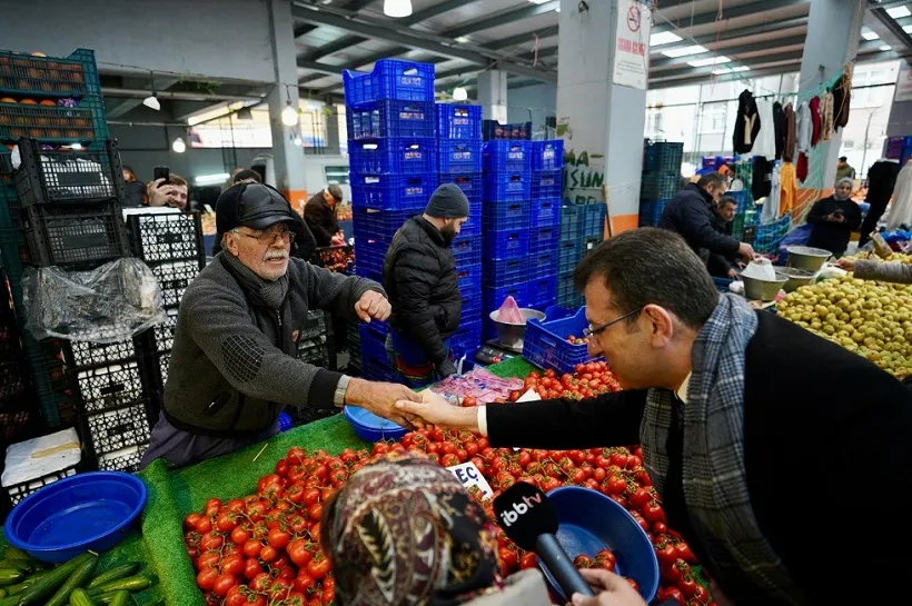 İMAMOĞLU VE KILIÇ’TAN BAĞCILAR’DA PAZAR ZİYARETİ