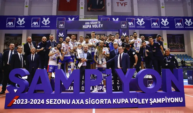 HALKBANK KUPA VOLEY’DE 9. KEZ ŞAMPİYON