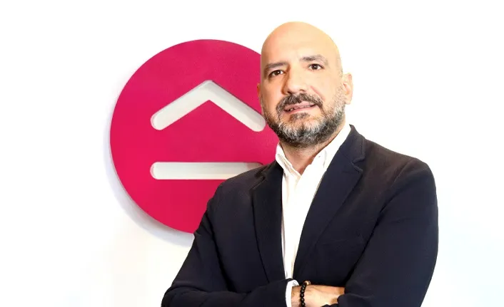 TÜRKİYE’NİN EN ÇOK KONUT SATIŞI YAPILAN İLÇELERİNDEKİ KONUT FİYATLARI MERCEK ALTINA ALINDI