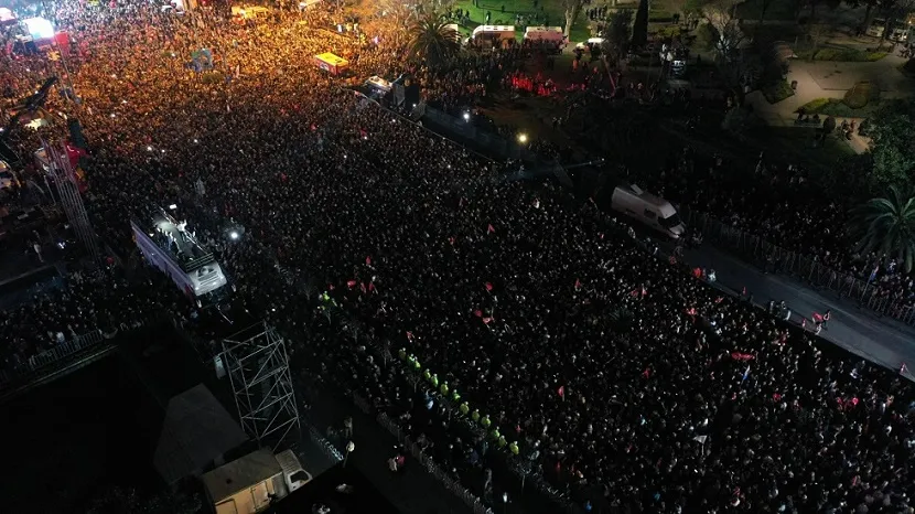 İMAMOĞLU: BİR KİŞİNİN VESAYET DÖNEMİ, BUGÜN İTİBARİYLE BİTMİŞTİR İSTANBULLU DAHA NE DESİN?