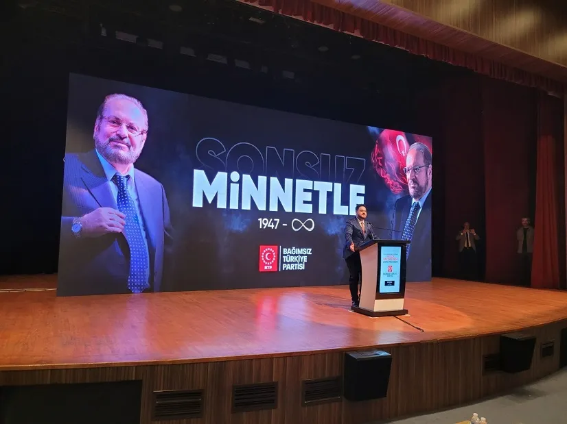 BTP lideri Hüseyin Baş İstanbul’daki programa katıldı