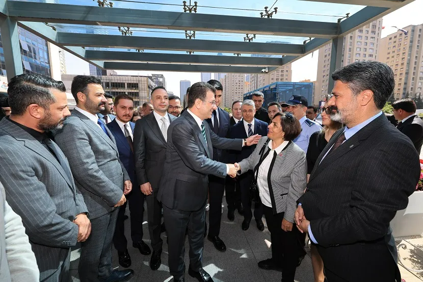 İMAMOĞLU’NDAN ATAŞEHİR BELEDİYE BAŞKANI ADIGÜZEL’E TEBRİK ZİYARETİ