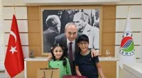 Kepez Belediye Başkanı Kocagöz, öğrencilerin ziyaretinde yerel yönetimi anlattı