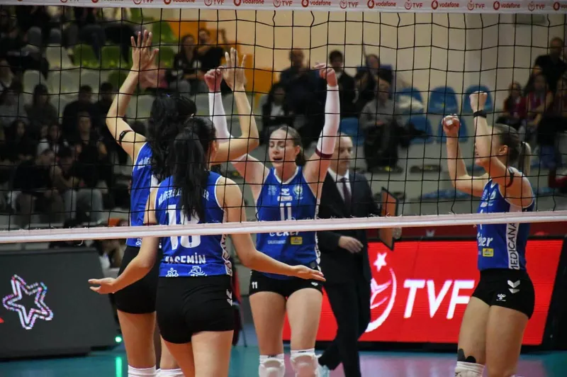 Nilüfer Belediyespor Eker, Aras Spor