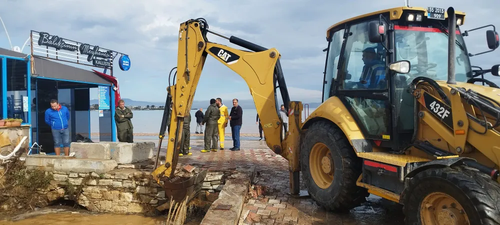 İzmir’de yağış seferberliği: 750 personel, 210 araç ve 24 saat nöbet sistemi