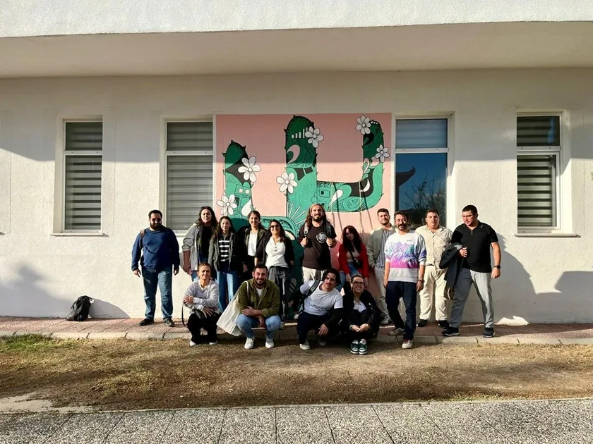 . İzmir’de gençlere belediye çalışmaları hakkında eğitim