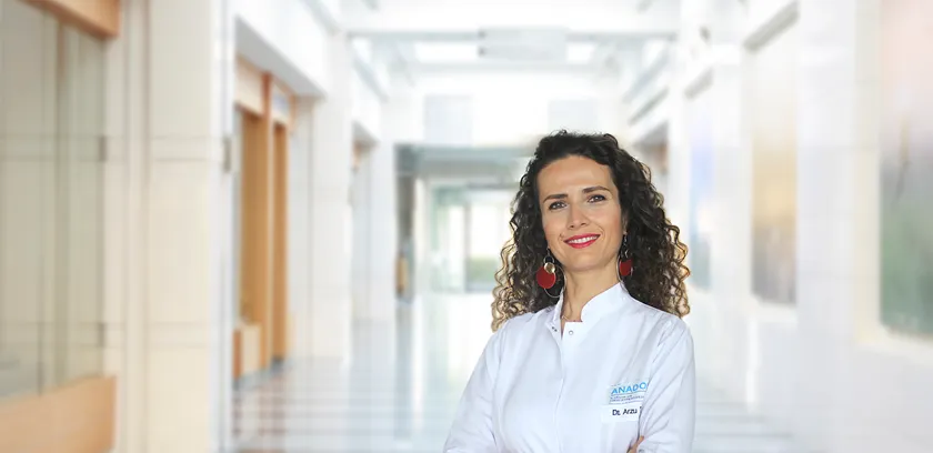 Ağız kokusuna yol açan 6 neden