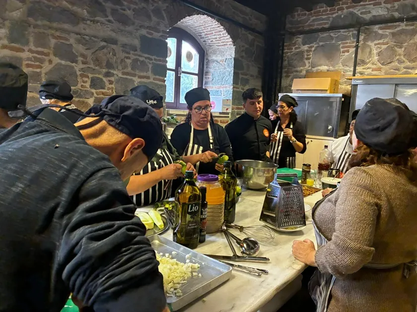 Şef Rıfat Yurttaş, Meslek Fabrikası’nda Ege yemekleri yaptı