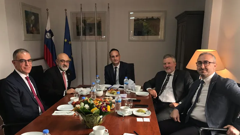 Diplomatik Kayak Yarışı Erciyes