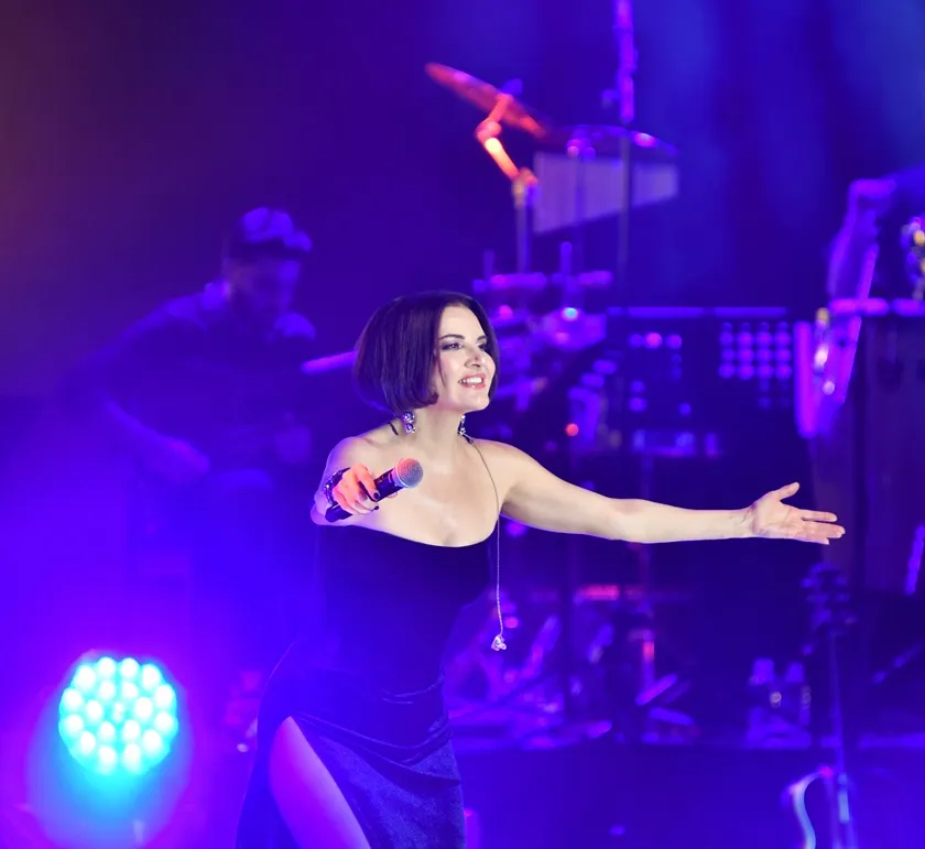 Göksel: “Aşkın Yalanmış derken artık gülümsüyorum”