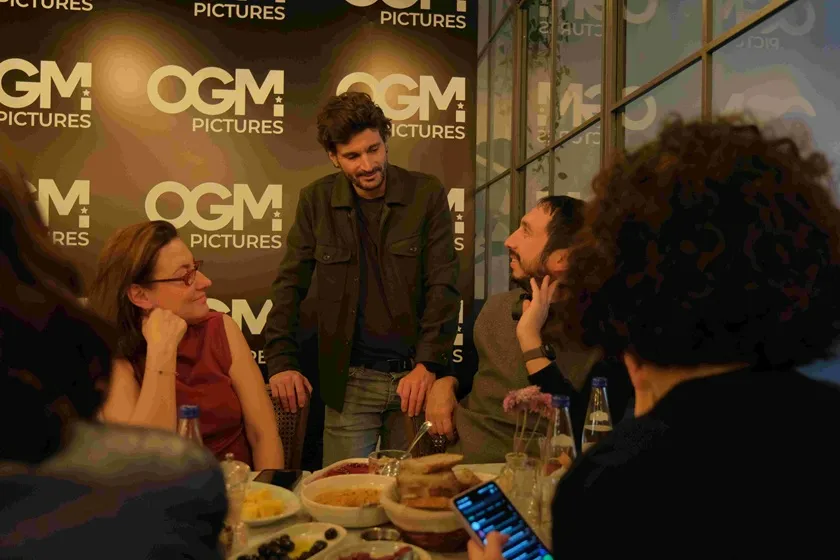 ULUSLARARASI DİZİ SEKTÖRÜNÜN KALBİ İSTANBUL’DA ATIYOR:SERIAL BRIDGES İSTANBUL 2025 BAŞLADI