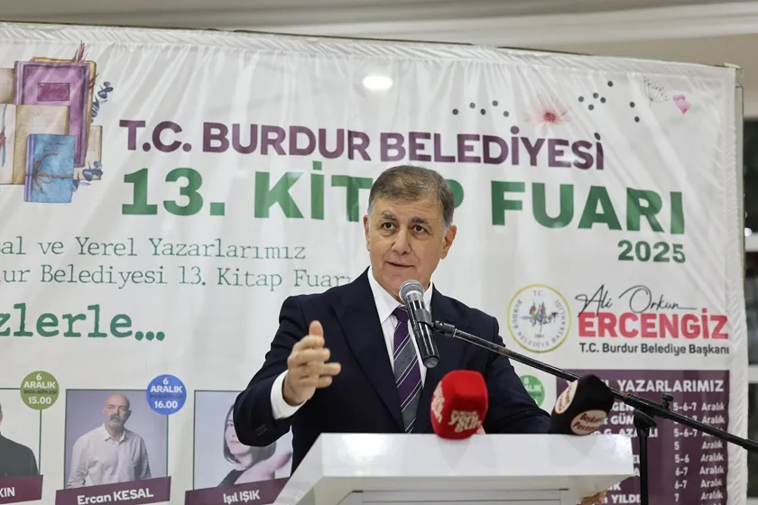 Başkan Tugay 13. Burdur Kitap Fuarı’nın açılış törenine katıldı