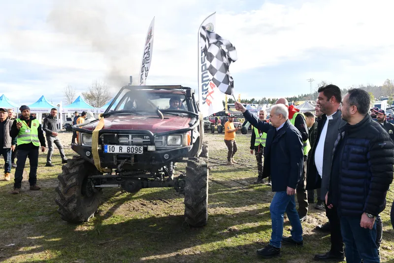MUSTAFAKEMALPAŞA’DA OFF-ROAD FESTİVALİ NEFES KESTİ
