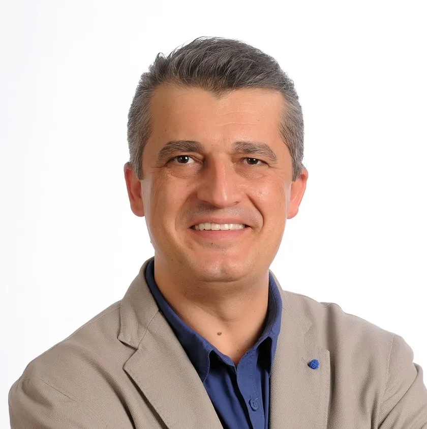 TÜRK EĞİTİM SİSTEMİ ÇOCUKLARIMIZI APTALLAŞTIRIYOR!