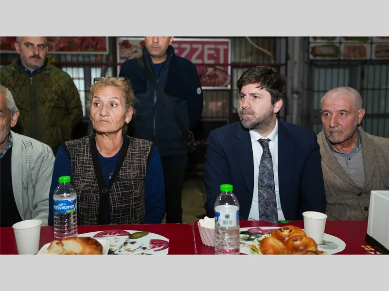 Tarsus Belediye Başkanı Ali Boltaç, Yeni Mahalle Esnafıyla Kahvaltıda Bir Araya Geldi