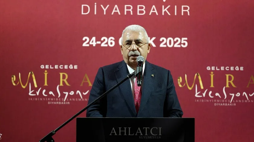 Ahlatcı Kuyumculuk’un “Geleceğe Miras” temalı 2025 yılı kreasyonu Diyarbakır’da görücüye çıktı