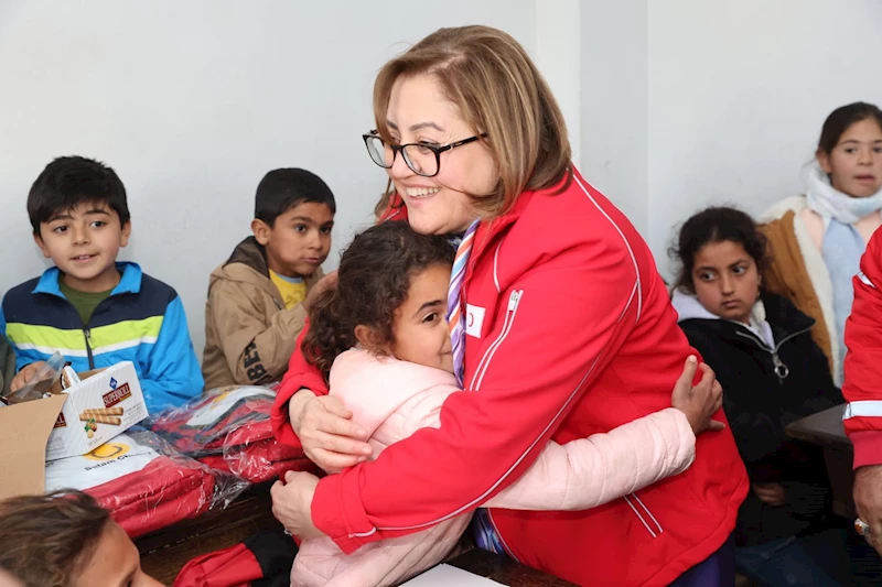 BAŞKAN ŞAHİN CERABLUS’TA EĞİTİMDEN TARIMA BİRÇOK ALANDA İNCELEMELERDE BULUNDU