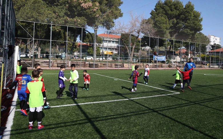 Büyükşehir geleceğin sporcularını yetiştiriyor