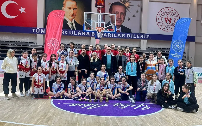 OKUL SPORLARI KÜÇÜK KIZ-ERKEK BASKETBOL İL BİRİNCİLİĞİ SONA ERDİ