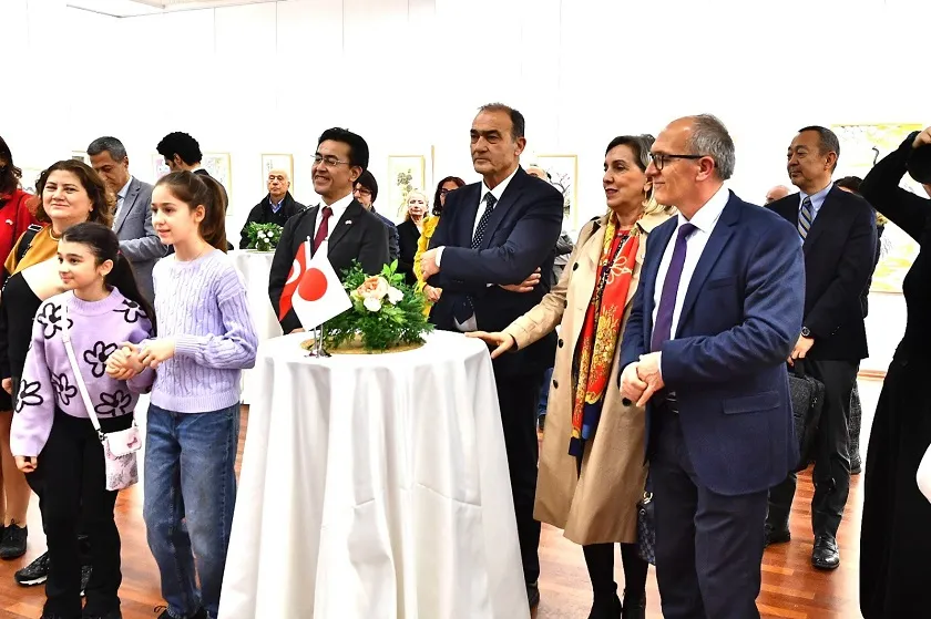 İzmir’de Japon Sakura Esintisi başladı