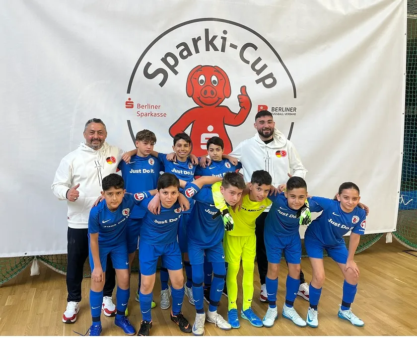 Aziz Nesin İlkokulu, 2025 Sparki Cup Futsal Turnuvası’nda 4. Oldu