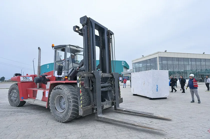 İzmir Mermer Fuarı’nda iki Eyfel Kulesi ağırlığında doğal taş sergilenece