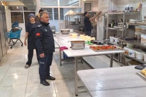 Belediyemiz Zabıta Müdürlüğü, Ramazan Bayramı öncesi tatlı ve börek üretimi Yapan işletmeleri denetledi.