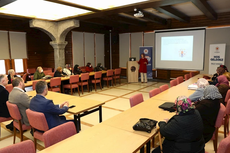 Büyükşehir’den yaşlılara “obezite” semineri