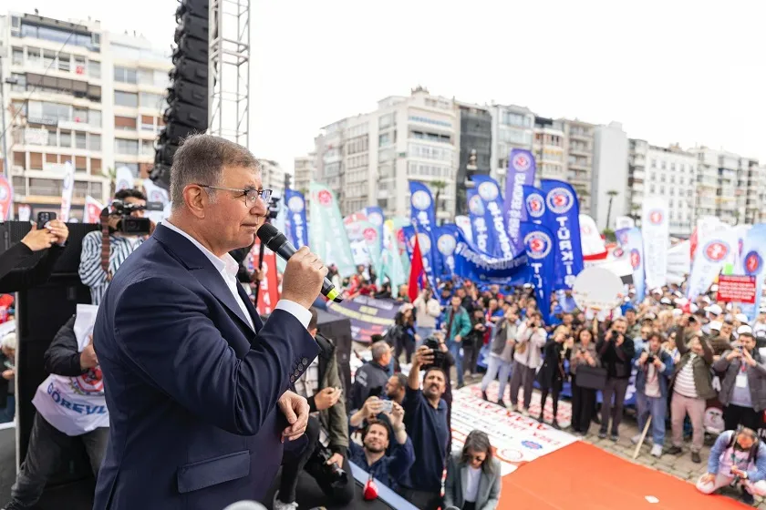 “Hep beraber aydınlığa kavuşacağız”