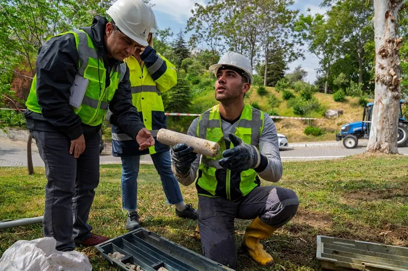 İzmir’de zemin araştırmasında 44 bin 250 metre sondaj yapıldı