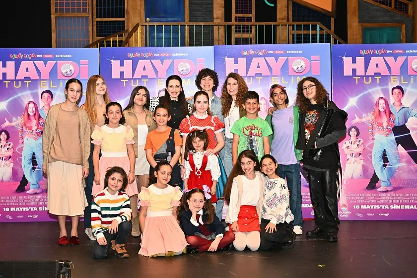“HAYDİ TUT ELİMİ” FİLM OYUNCULARI  GÜLDÜY ÇOCUK OYUNCULARI İLE BULUŞTU