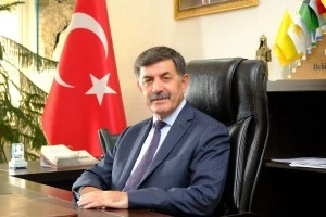 Belediye Başkanımız Sn. Bekir Aksun Anneler Günü’nü Kutladı.