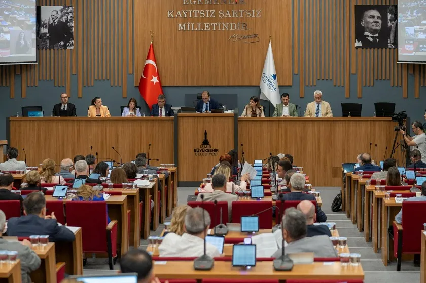 İzmir Büyükşehir Belediyesi yatırımlarında aslan payı fen işleri, raylı sistem ve ulaşımın