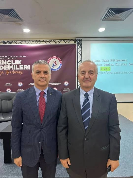 BAŞKANIMIZ PROF.DR.SADETTİN KORKMAZ HOCAMIZIN TÜRK TARİHİ KONULU PROGRAMINA KATILDI