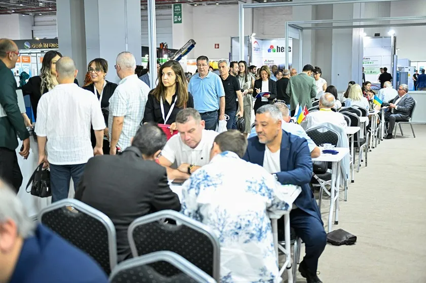 İzmir, temiz enerji alanında uluslararası buluşmalara ev sahipliği yaptı