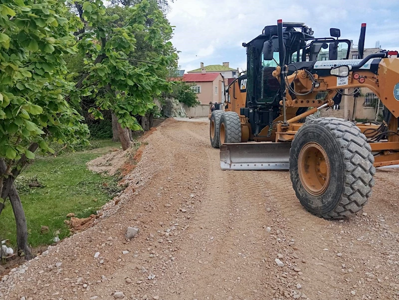 Fen İşleri Müdürlüğü Ekiplerimiz Aralıksız Çalışıyor