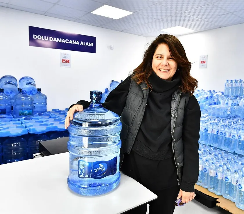 İzmirli 40 liraya sağlıklı damacana suya ulaşıyor