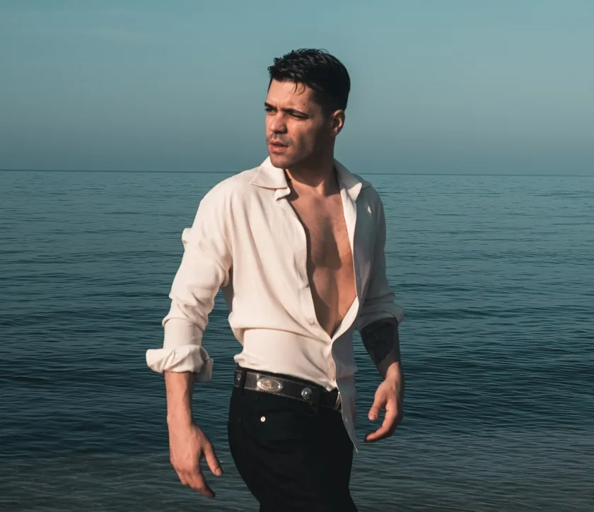 Emir Can İğrek’ten Yeni Tekli: “Elmas”