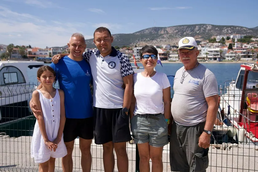 Güneşin izinde, hayallerinin peşinde