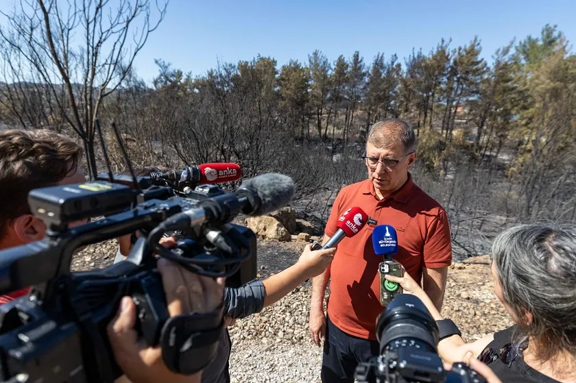 “Ülke demokrasisinin sağlam ve sağlıklı partilere ihtiyacı var”
