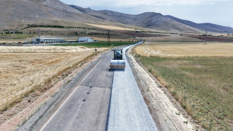 Büyükşehir, Elbistan’da Yolları Bir Bir Yeniliyor