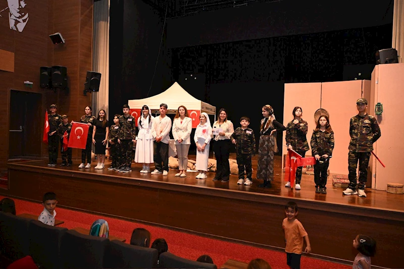 “ZAFERİN KAHRAMANLARI” ADLI ÇOCUK OYUNU BEĞENİ TOPLADI
