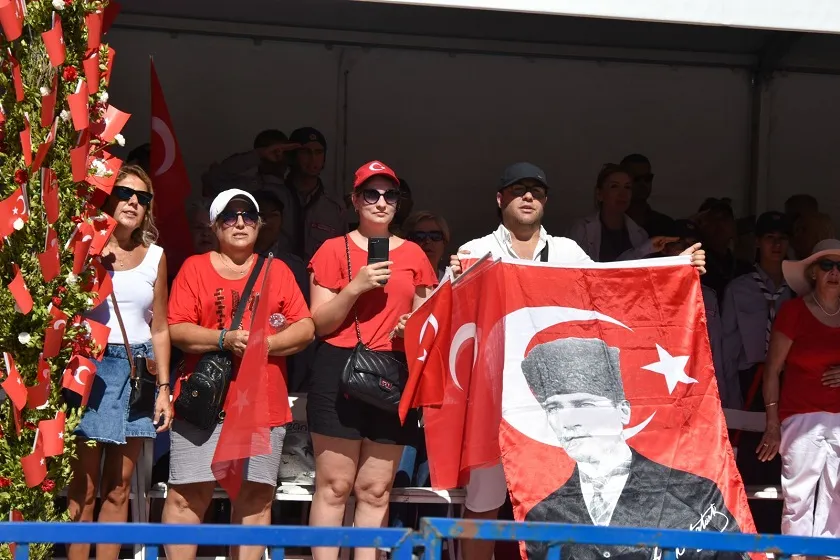 Tugay: İzmir, Türkiye Cumhuriyeti’ni var eden değerlerin kalesidir